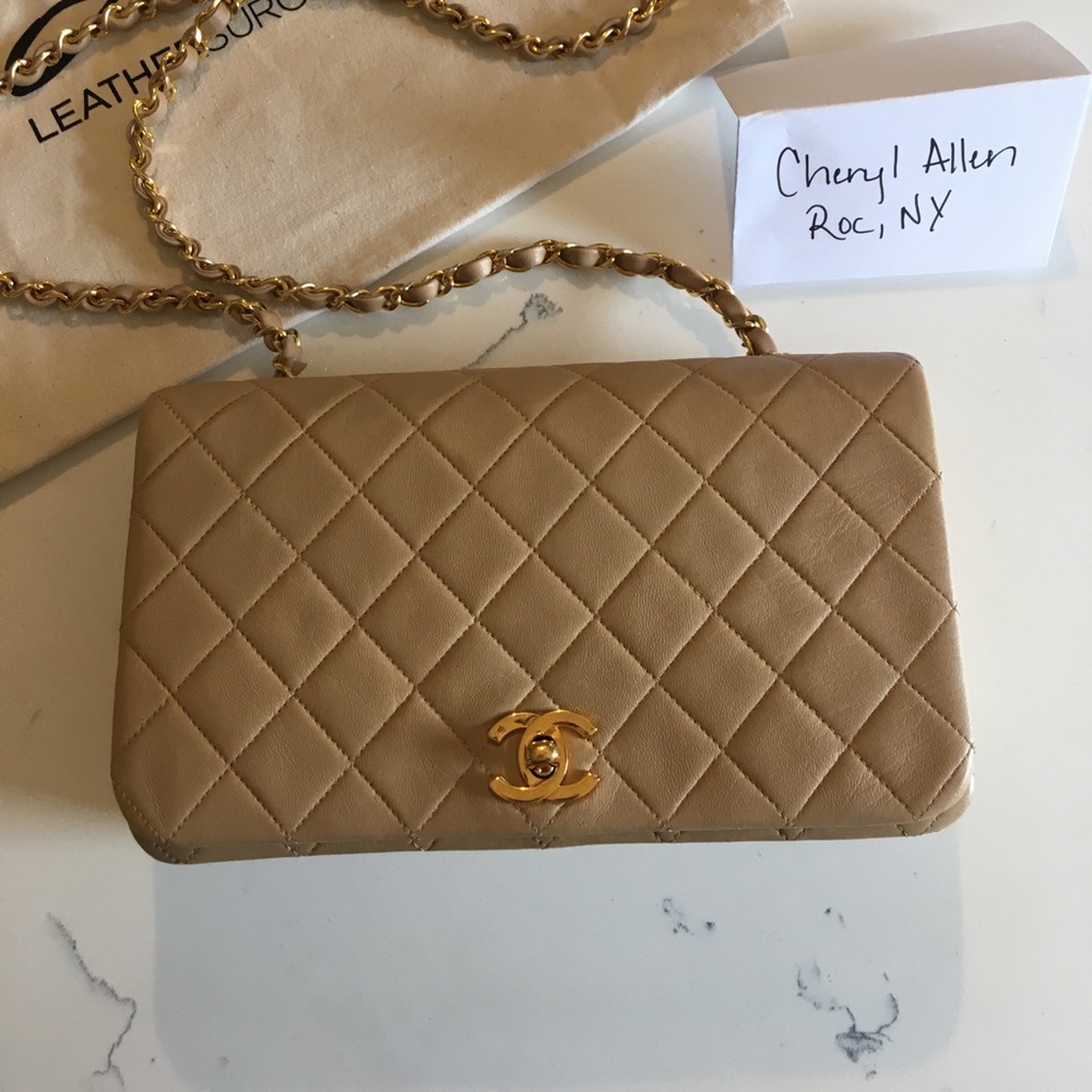 *SOLD* Chanel Full flap bag